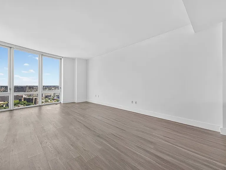 86 Fleet Pl #28U — Photo 28