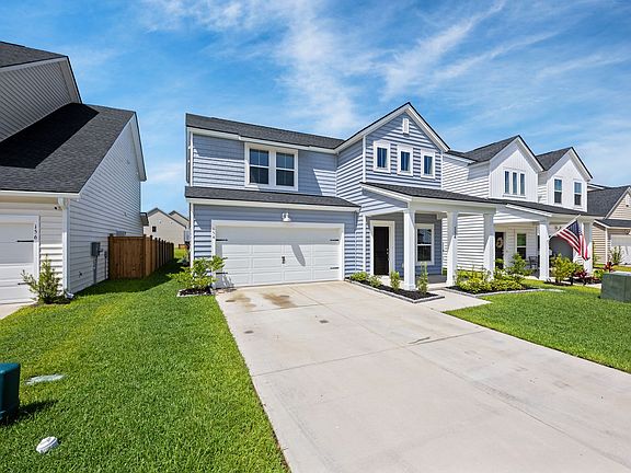 3rd image of 154 Tuscan Sun St