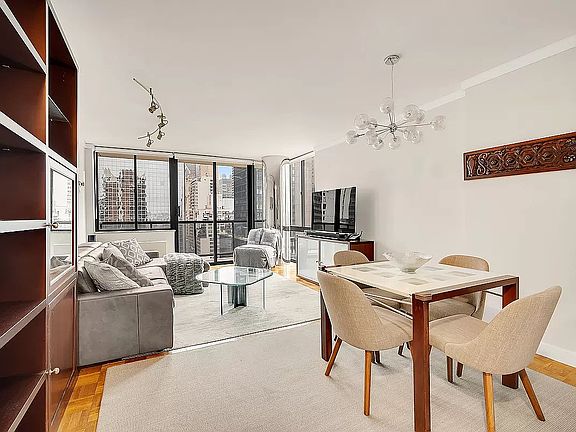 3rd image of 255 E 49th St APT 23A