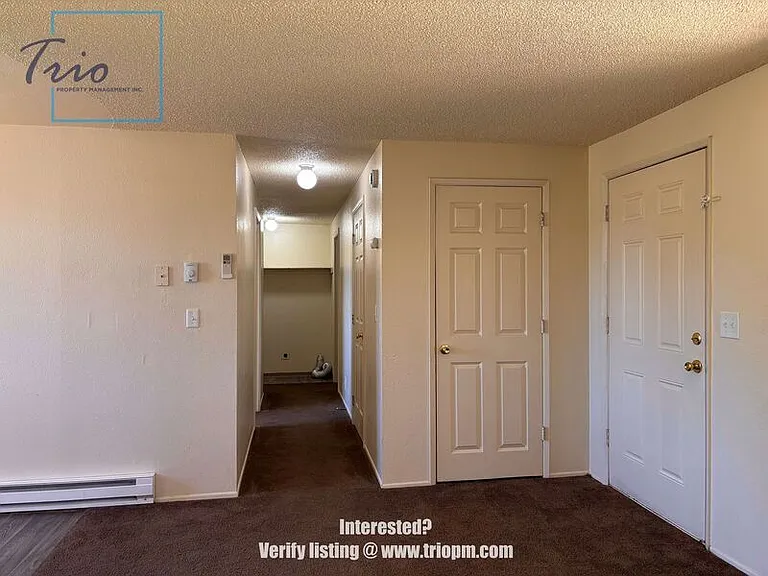 492 Macy St — Photo 12