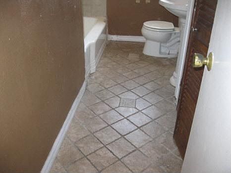 2nd image of 11479 Aldrich St