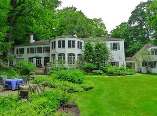 7875 Old Mill Rd, Gates Mills, OH 44040