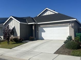 9610 Greenwood Glen Ln, Shafter, CA 93263