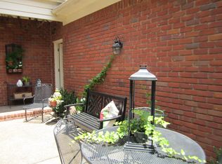56 Forest Hill Irene Rd N, Cordova, TN 38018