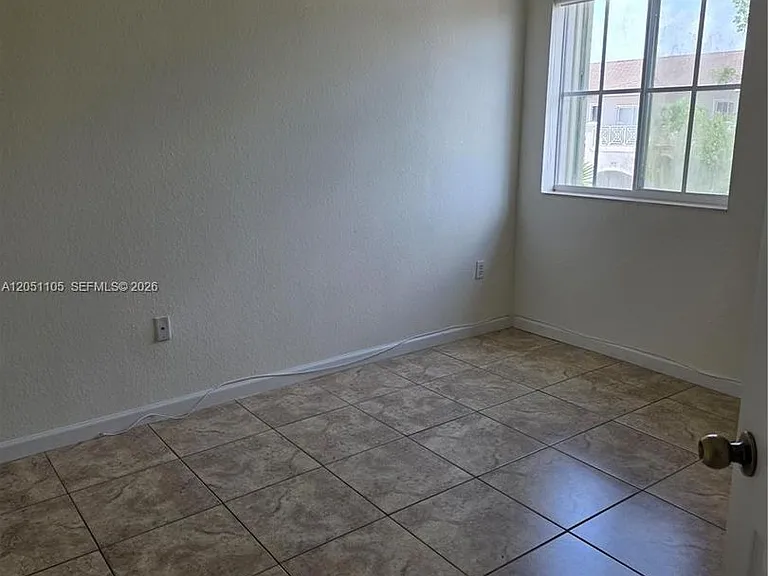 14738 SW 23rd St #14738 — Photo 8