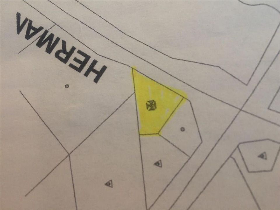 2nd image of 5829 Herman Hill Rd