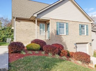 135 Alexa Ln, Christiansburg, VA 24073