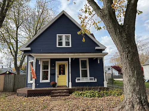 705 N Linden St Photo 1