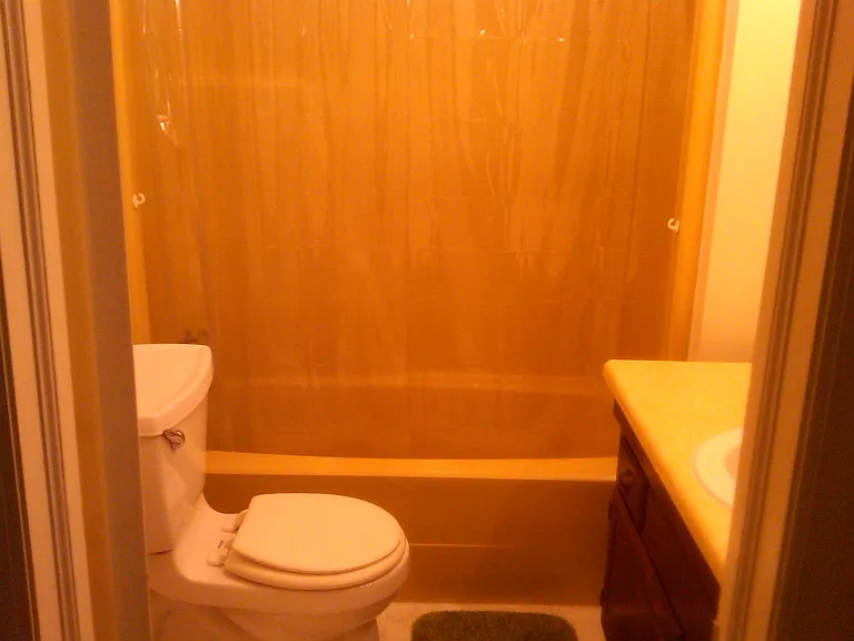 4852 Rosewell Dr — Photo 10
