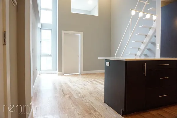 Rented by Rennit Inc. | media 31