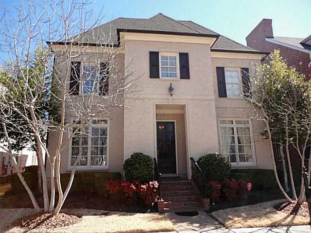 1st image of 4570 E Woodlawn Cir
