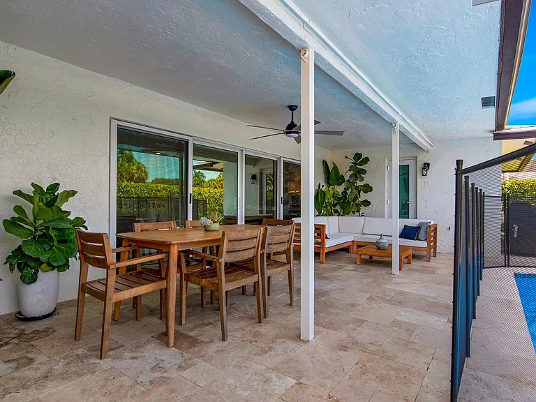 23313 Lago Mar Cir — Photo 47