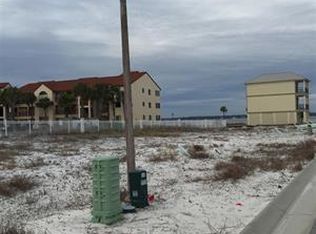 12 Seaside Cir, Navarre, FL 32566