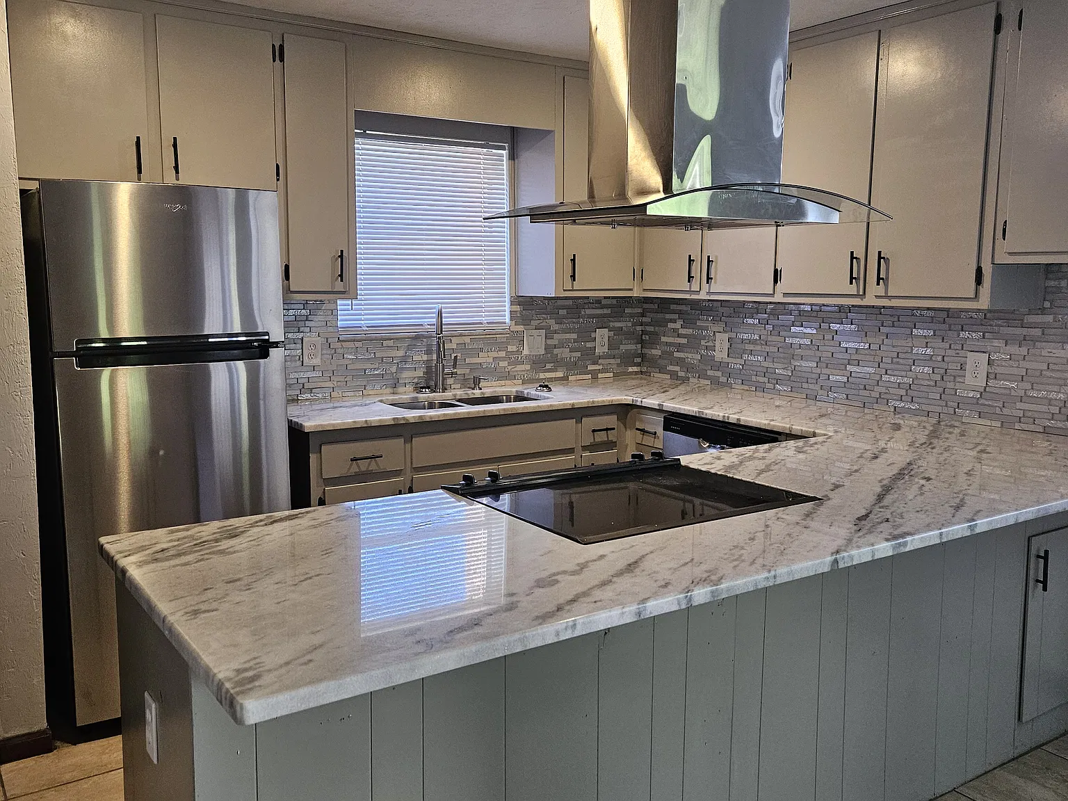 2 bed, 1200 sqft, $1,450 — Photo 1