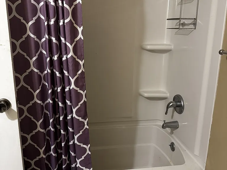 5702 Kentford Cir — Photo 14