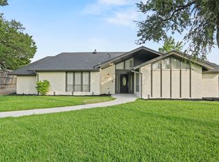 1902 Wiggs Way, Garland, TX 75043