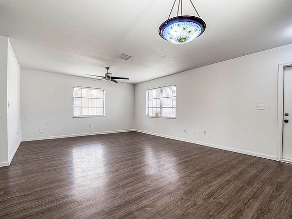 4th image of 1713 Barton Court