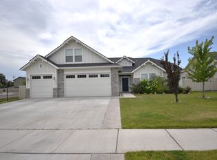 4097 W Stone House St, Eagle, ID 83616