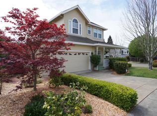 204 Lorraine Ct, Healdsburg, CA 95448