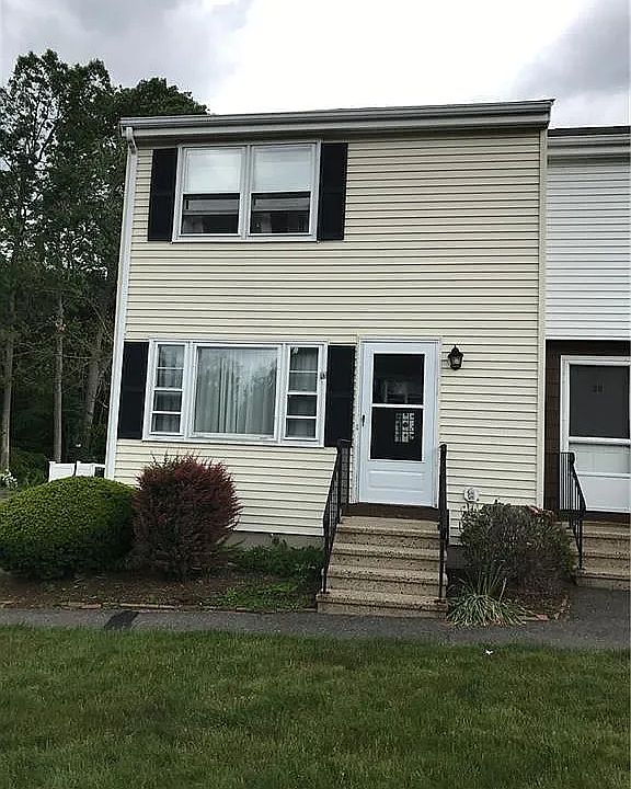 Outside Entry 3-floors