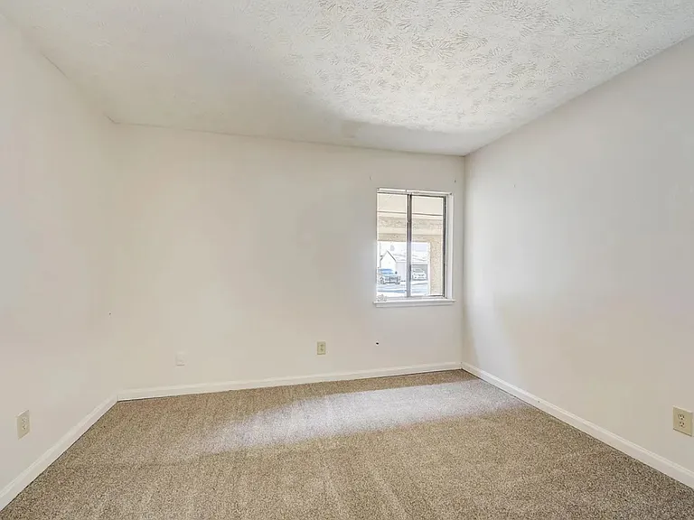 3575 Oakvale Rd #505 — Photo 9