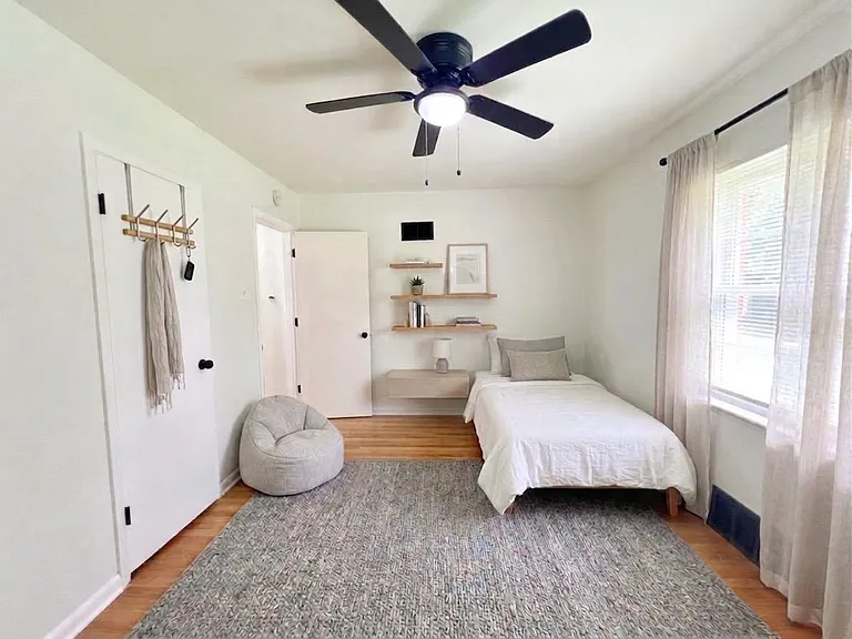 10325 Lookaway Dr — Photo 7