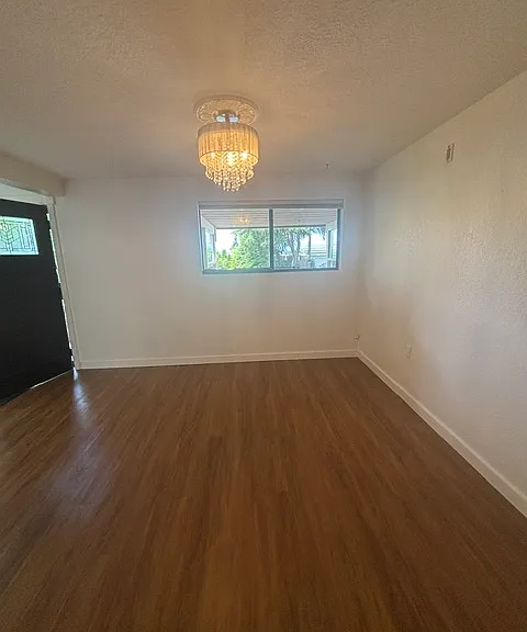 1035 9th Ave S #1/2 — Photo 11