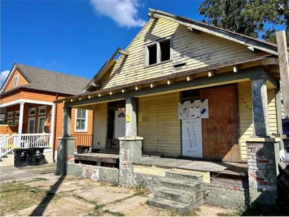 4905-4907 Dauphine St, New Orleans, LA 70117