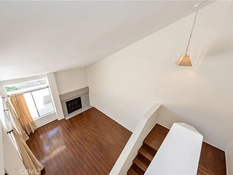 105 Stanford Ct #55 — Photo 3