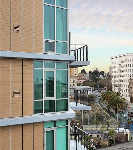 38 Dolores — Photo 15