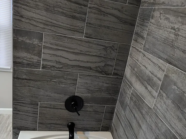 6' Soaking tub