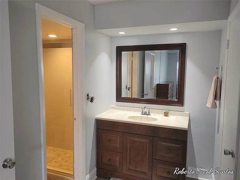 524 Osprey Dr #10B — Photo 11