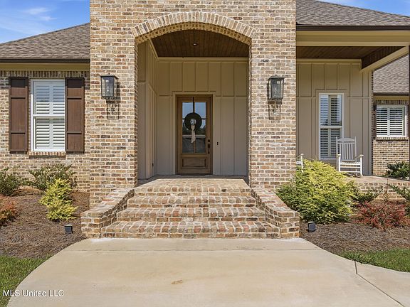 5th image of 114 Richburg Ct
