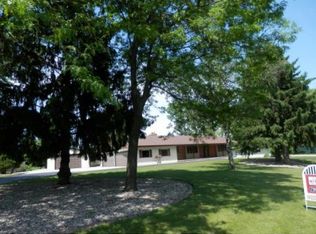 20 W Sioux Dr, Appleton, WI 54911