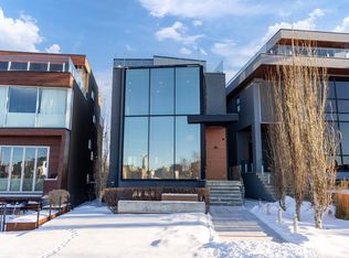 9509 99b St NW, Edmonton, AB T6E 3X1