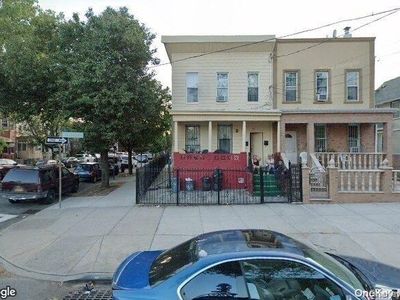 74 Chestnut Street, Brooklyn, NY, 11208