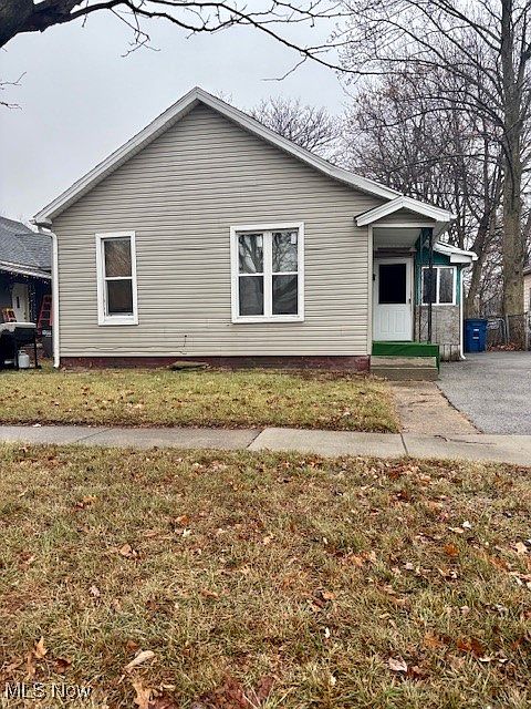 1st image of 3030 Chase St