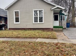 3030 Chase St, Toledo, OH 43611