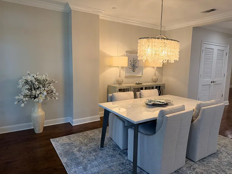 300 Grandview Ct #323 — Photo 12
