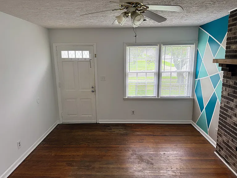 1373 Garden Dr — Photo 7
