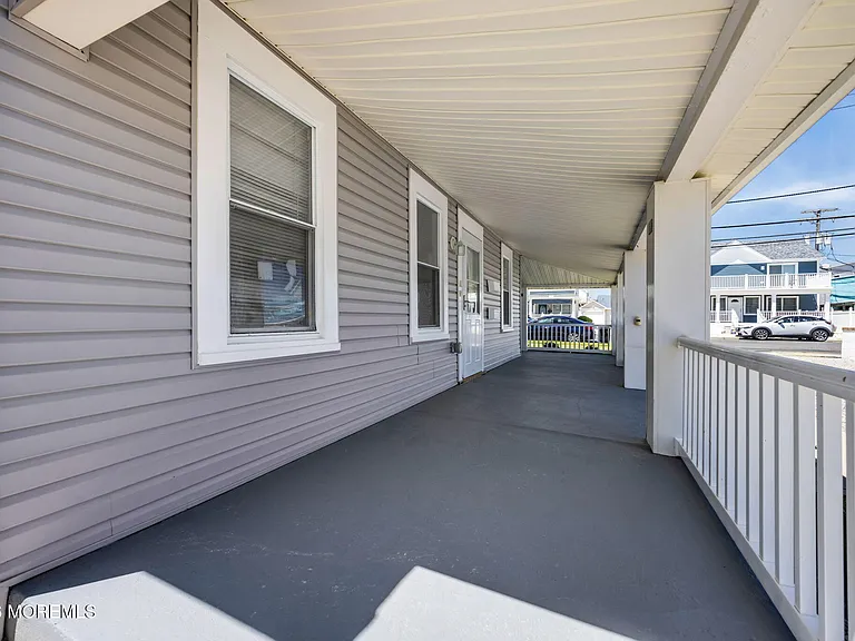 103 17th Ave #FRONT HOUSE — Photo 33