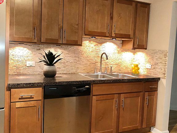 2nd image of 8856 Northshore Dr APT 2D