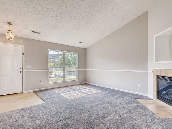 3rd image of 3097 Arborsye Ct