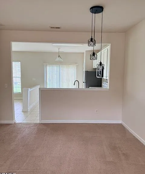 204 Caraleigh Ct — Photo 6
