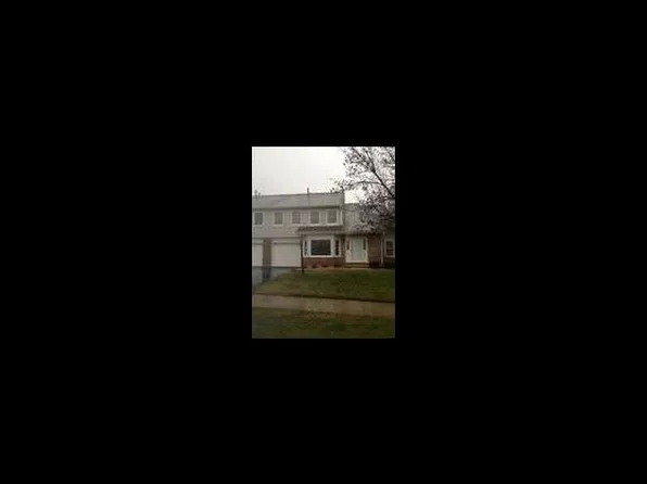 15520 Westminster Dr, Orland Park, IL 60462