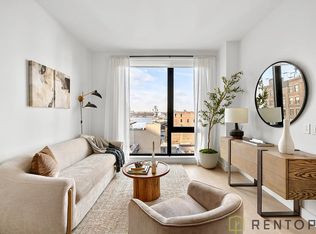 622 11th Ave #226, New York, NY 10036