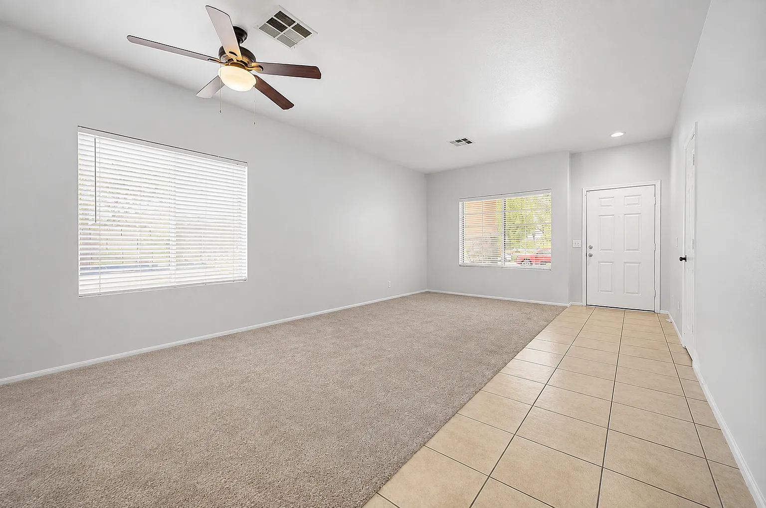 6 bed, 2713 sqft, $2,750 — Photo 3