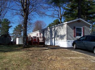 7 Holiday Ln, Standish, ME 04084