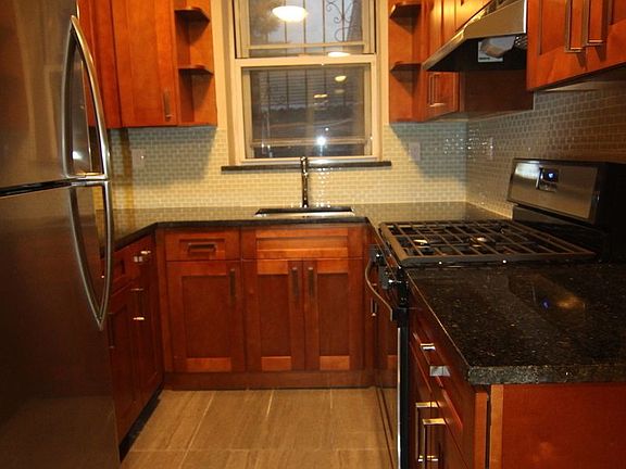 4th image of 4403 31st Ave APT 2R