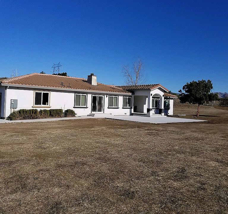 2nd image of 6455 Cabernet Dr